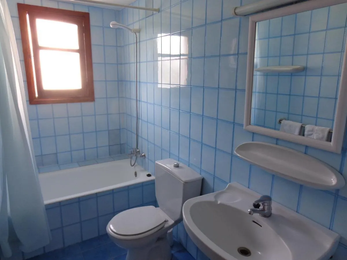 Apartamentos Los Pinares Benet Santa Eulalia del Río